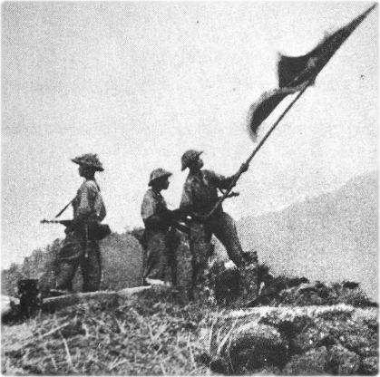 maggio, la battaglia di Dien Bien Phu conclude la guerra