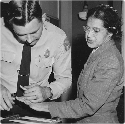 dicembre, Rosa Parks arrestata per non aver ceduto il posto a un bianco